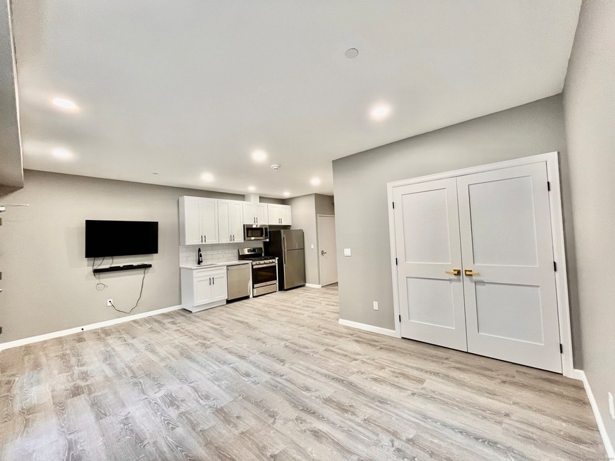 37 Center St unit 2A, New Haven, CT 06510 - photo 1