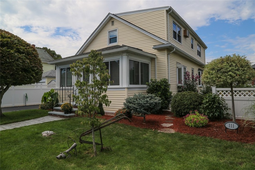 111 Beechcrest St, Warwick, RI 02888 - photo 1