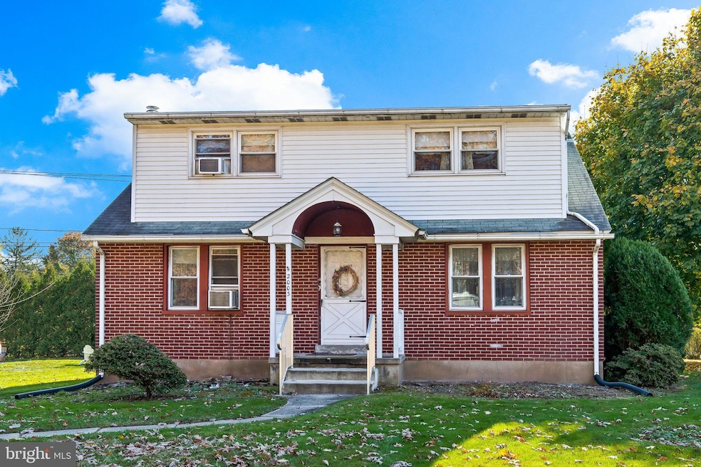 2003 Bergey Rd, Hatfield, PA 19440 - photo 1