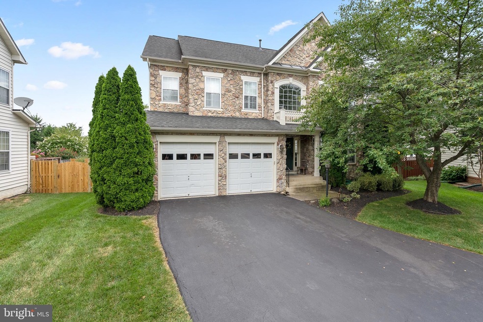 24954 Calcite Place, Stone Ridge, VA 20105 - photo 1