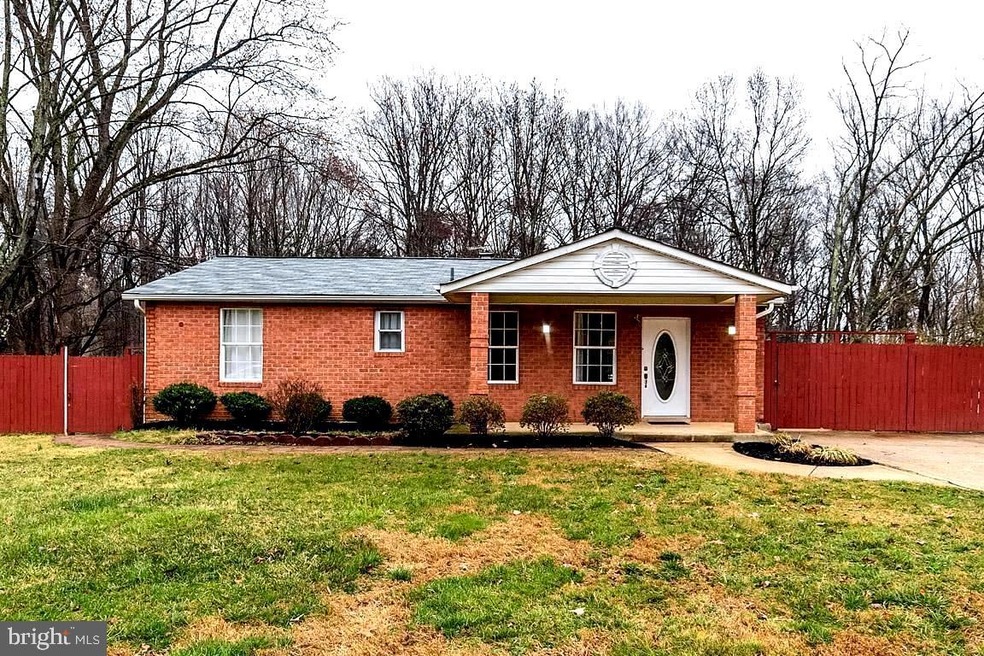 14513 Hamowell St, Manassas, VA 20112 - photo 1