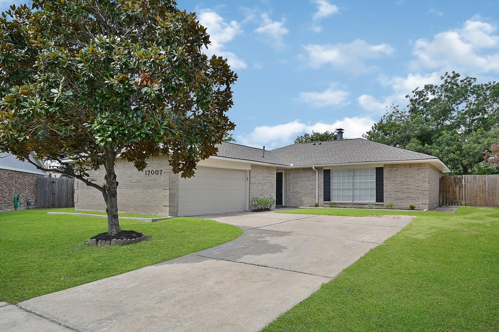 17007 Barton Oaks Ct, Houston, TX 77095 - photo 1