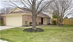 7403 Gateridge Dr, Houston, TX 77041 - photo 1