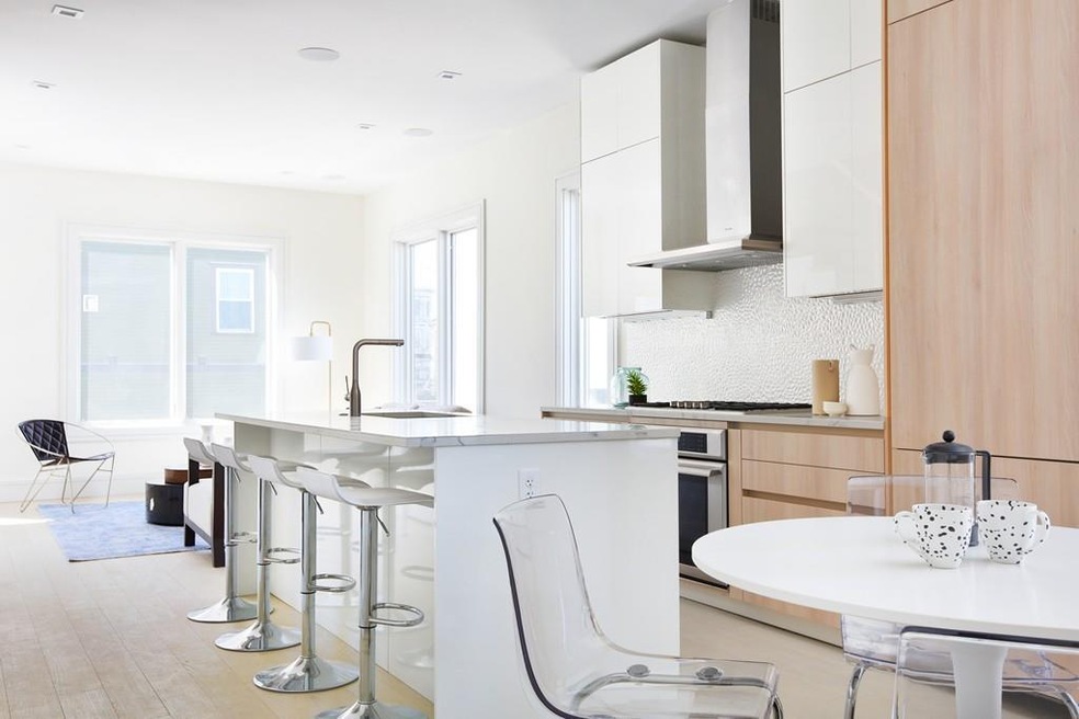 502 E 3rd St unit A, Boston, MA 02127 - photo 1