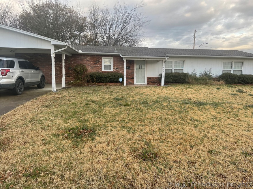 1021 E Miami Ave, McAlester, OK 74501 - photo 1