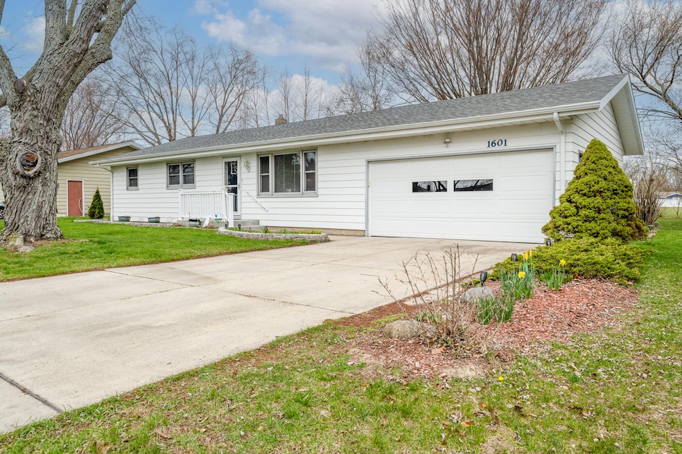 Sold $290,000