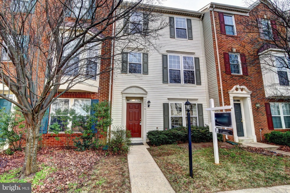 2546 Banshire Dr, Herndon, VA 20171 - photo 1