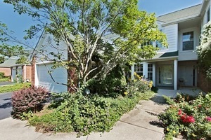 130 Pembroke Cir unit 7D, Lake Bluff, IL 60044 - photo 1