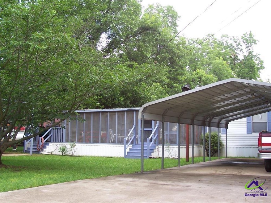 410 Sherwood Blvd, Byron, GA 31008 - photo 1