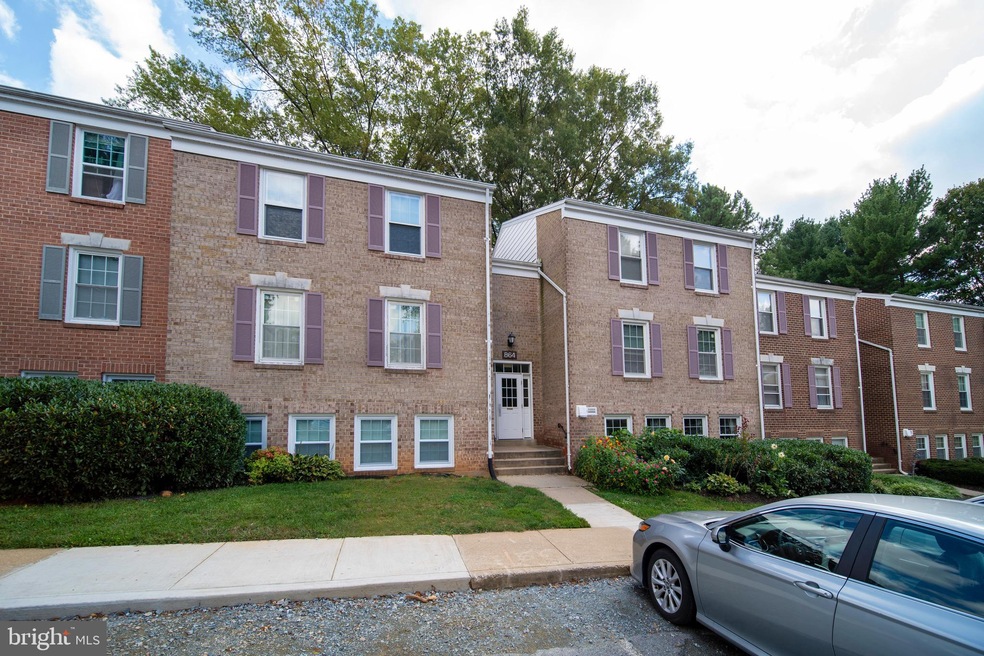 864 Quince Orchard Blvd unit T1, Gaithersburg, MD 20878 - photo 1