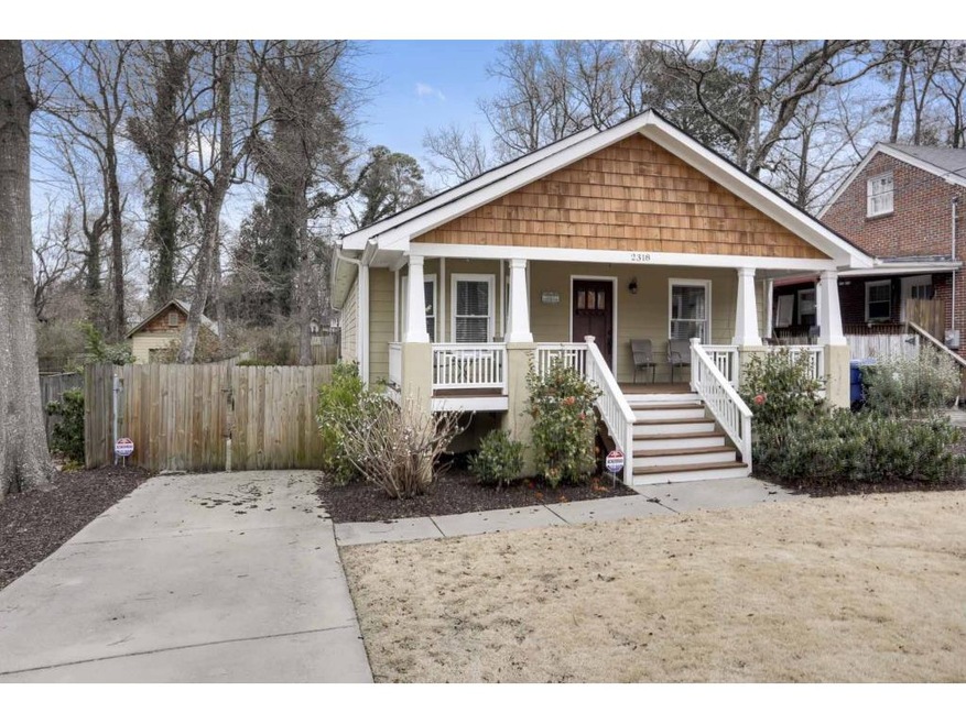 Classic craftsman in Kirkwood