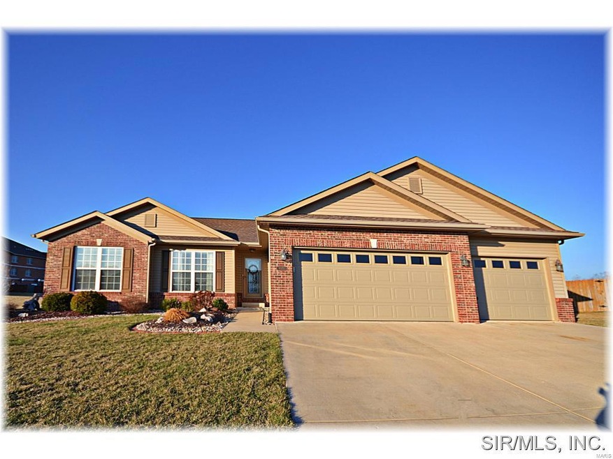 6971 Magona Ct, Maryville, IL 62062 - photo 1