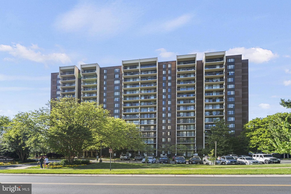 Chelsea Towers unit 615, Bethesda, MD 20817 - photo 1