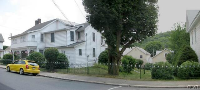 301 Chestnut St unit 303, Slatington, PA 18080 - photo 1