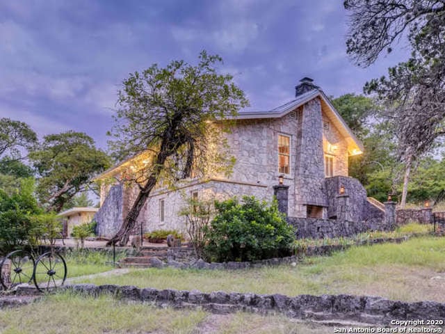 18907 Scenic Loop Rd, Helotes, TX 78023 - photo 1