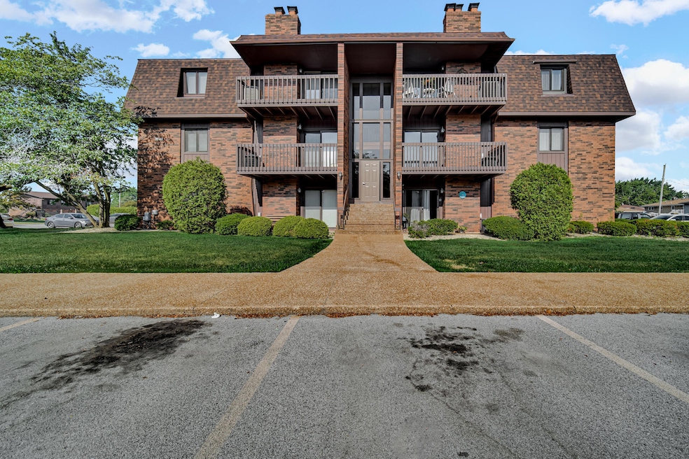 Sold $156,500 • Co-Listing Agent