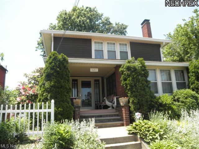 So much to offer in this spacious three bedroom tw