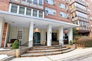 1 Washington Square unit 6E, Larchmont, NY 10538 - photo 1