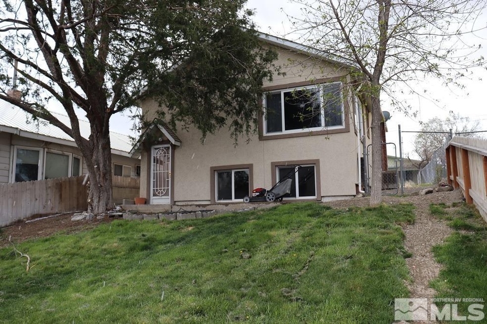 330 E Winnemucca Blvd, Winnemucca, NV 89445 - photo 1