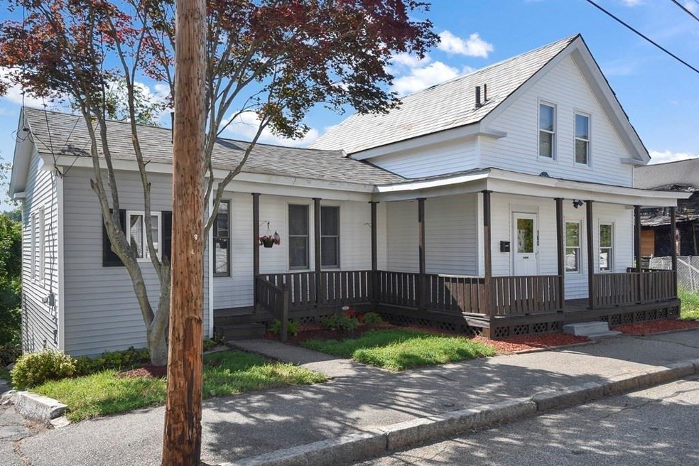 160 High St, Webster, MA 01570 - photo 1