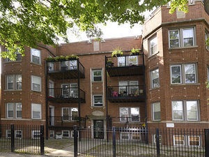 6256 N Richmond St unit 1, Chicago, IL 60659 - photo 1