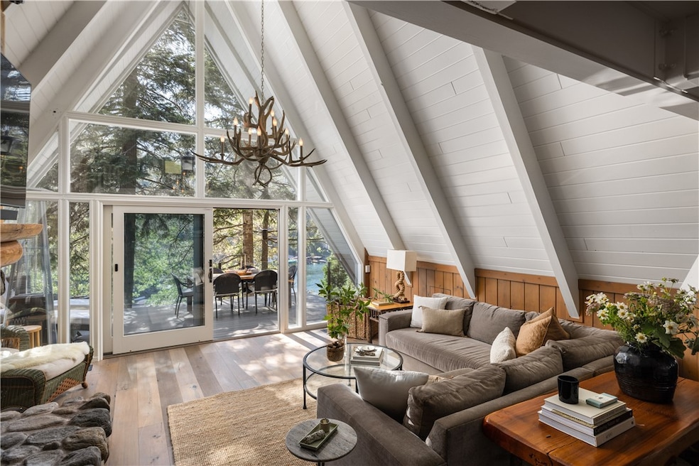 Pending $2,499,000 • Co-Listing Agent