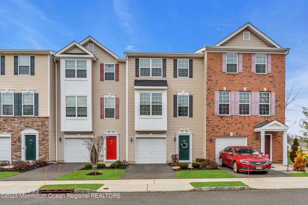 103 Warbler Way unit 1000, Freehold, NJ 07728 - photo 1