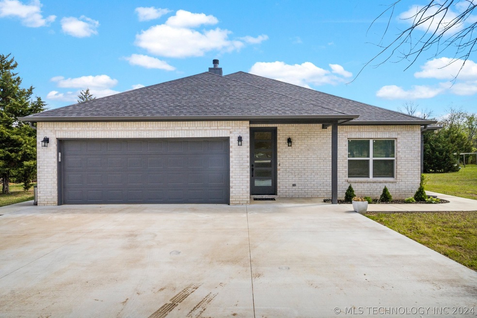 6493 S 209th West Ave, Sand Springs, OK 74063 - photo 1