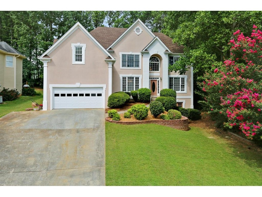 Beautiful home with an pen floor plan and finished