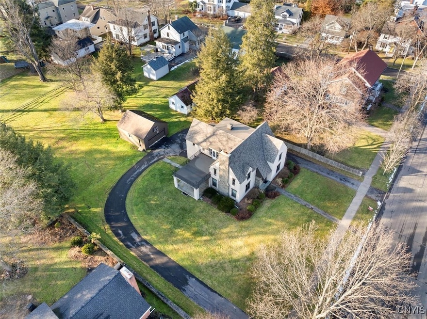 30 University Ave, Hamilton, NY 13346 - photo 1