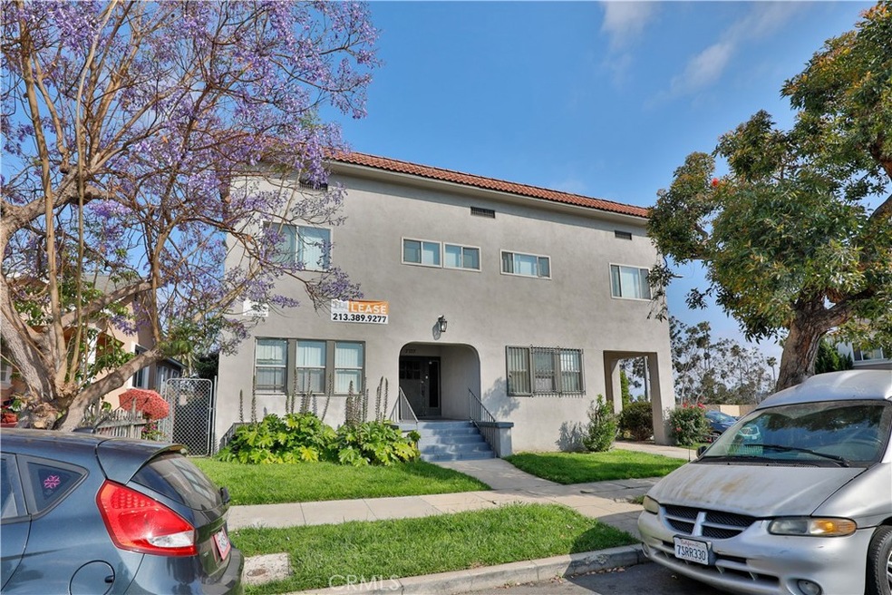 2322 Vineyard Ave, Los Angeles, CA 90016 - photo 1