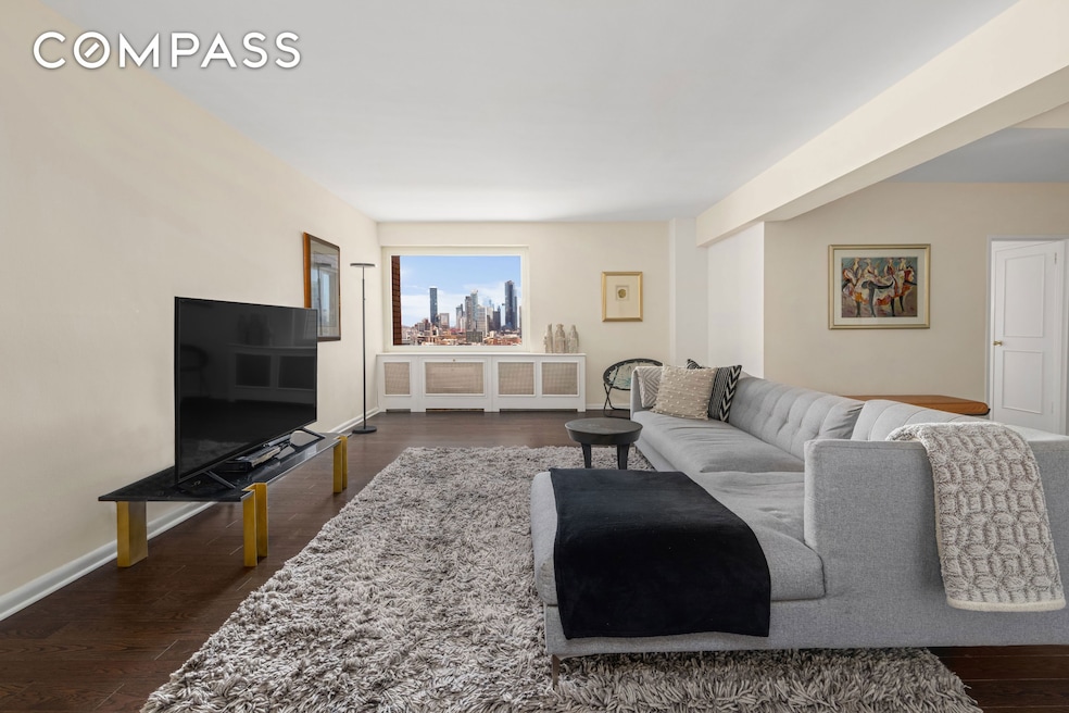 For Sale $725,000 • Co-Listing Agent