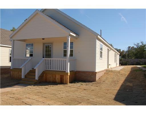 2048 S Florida Way, Fayetteville, AR 72701 - photo 1