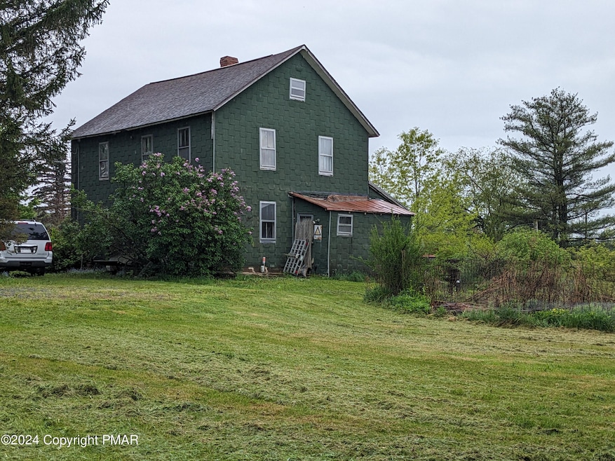 1443 Hamlin Hwy, Lake Ariel, PA 18436 - photo 1