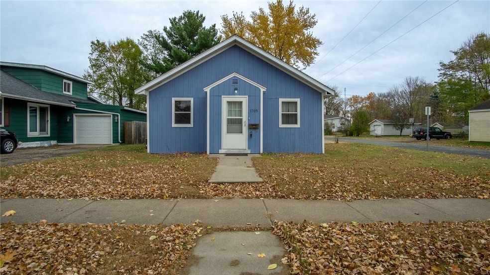 Under Contract $182,500 • Co-Listing Agent