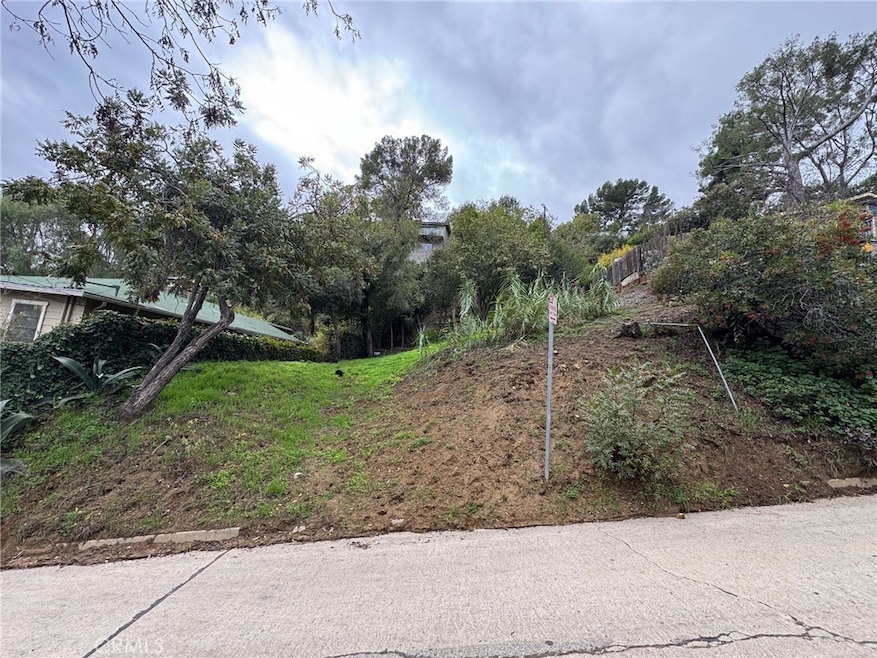 472 W Avenue 44, Los Angeles, CA 90065 - photo 1