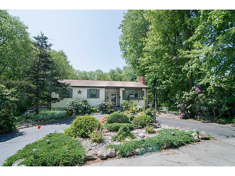50 Temple Dr, Riverside, RI 02915 - photo 1