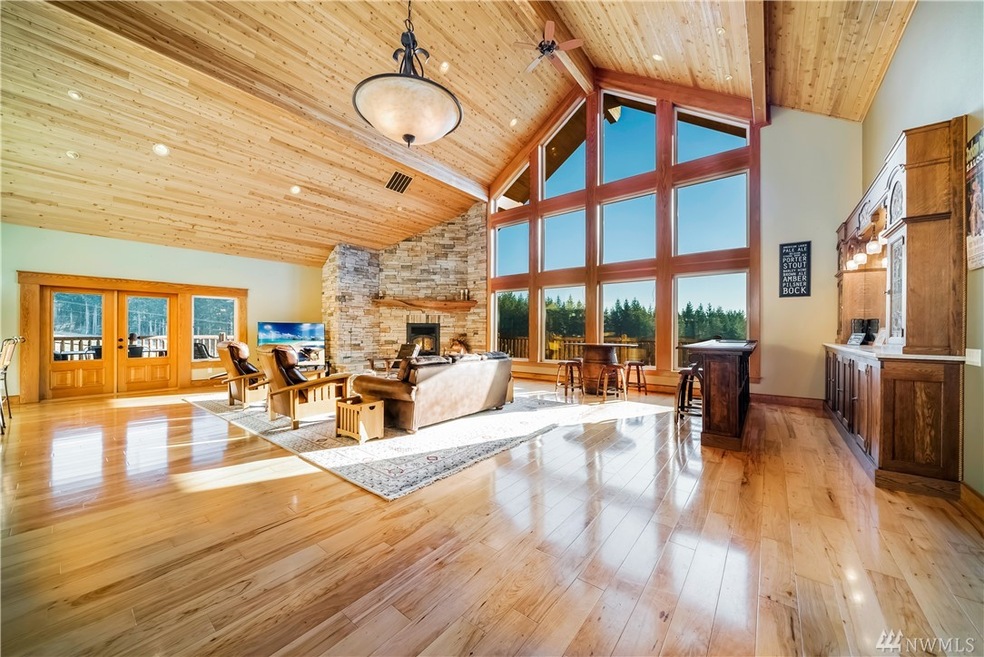 828 Brockway Rd, Chehalis, WA 98532 - photo 1