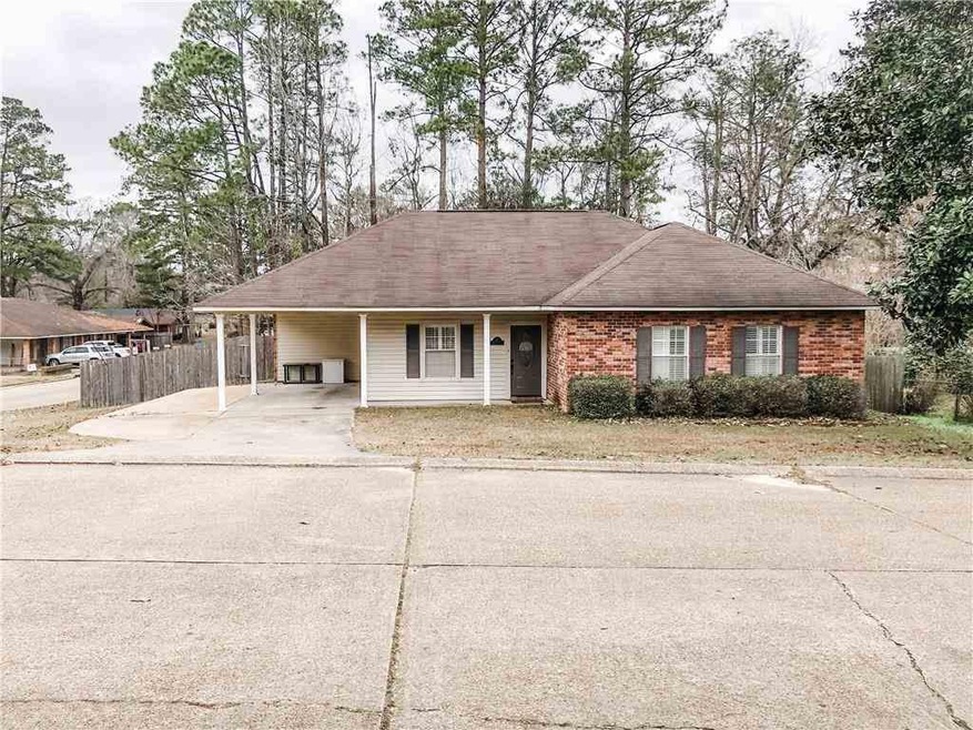 3221 Briarcliff Dr, Pineville, LA 71360 - photo 1