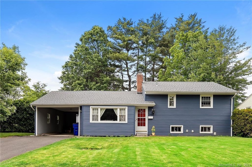 90 Westpoint Terrace, West Hartford, CT 06107 - photo 1