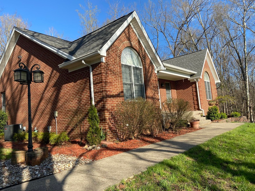 BED8B2BE-212B-44CC-934D-5DE0A819682E