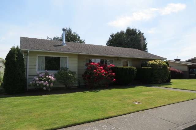 1721 C St, Lynden, WA 98264 - photo 1