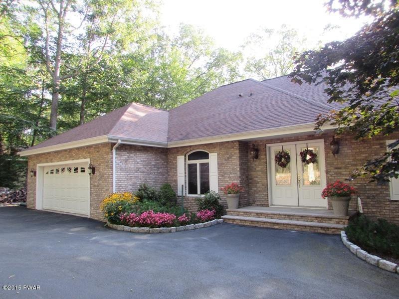 109 Basswood Ln E, Hawley, PA 18428 - photo 1