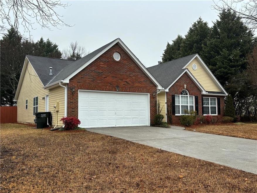 View of front facade with a garage