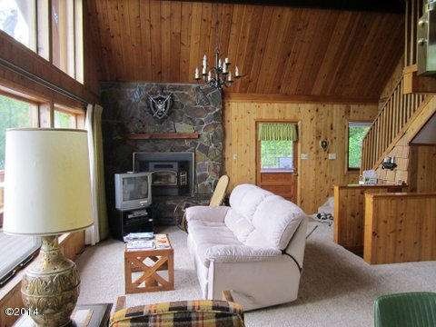 2living room