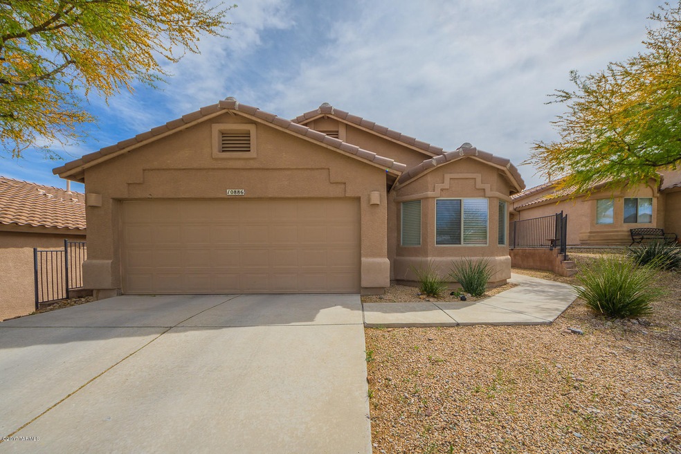 10886 front of home