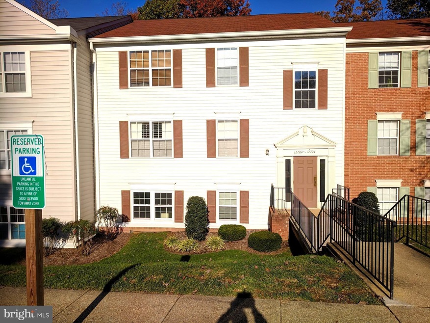 12284 Stevenson Ct unit 17, Woodbridge, VA 22192 - photo 1