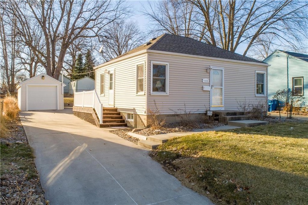 1332 55th St, Des Moines, IA 50311 - photo 1