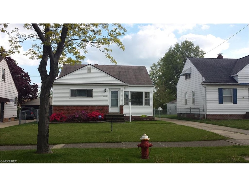 Welcome to 15212 Ramage Ave. in Maple Hts.