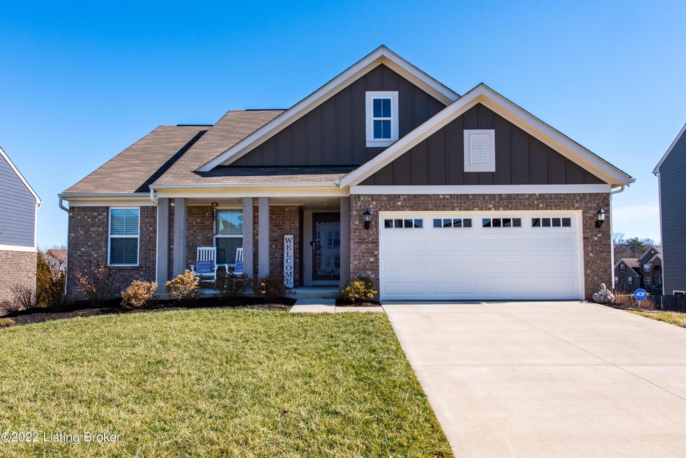 406 Copper Creek Dr, Mount Washington, KY 40047 - photo 1